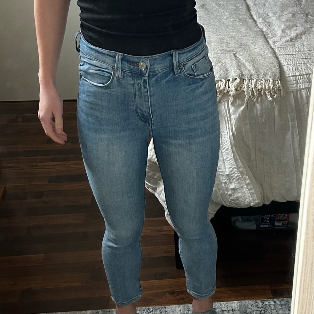 BDG Twig High Rise Jeans, size 28